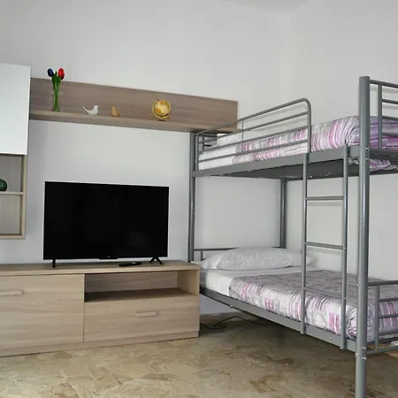 Viale Repubblica 307 8 A 아파트 피에트라리구레
