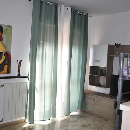 Viale Repubblica 307 8 A 피에트라리구레
