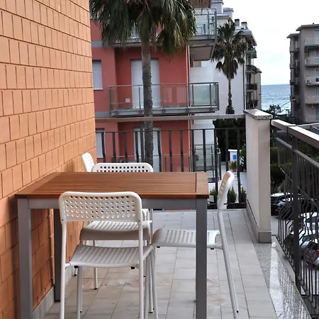 Appartement Viale Repubblica 307 8 A